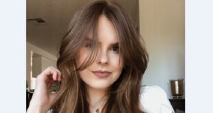 Model Gaya Curtain Bangs Rambut Panjang dan Kelebihannya